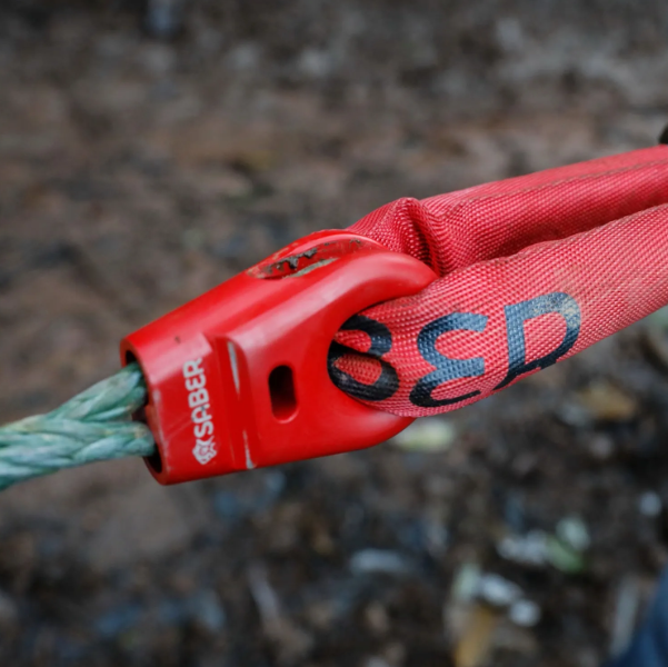 SABER OFFROAD - 6061 Aluminium Spliced Winch Thimble - Cerakote Red