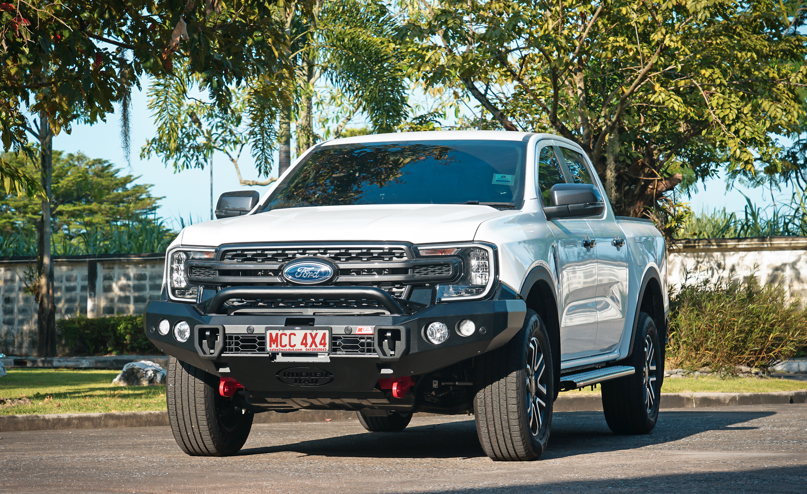 MCC ROCKER BULL BAR LOOP OPTIONS TO SUIT FORD RANGER & EVEREST (2022-ON)