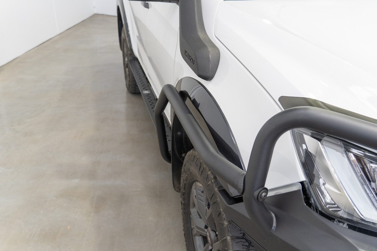 OFFROAD ANIMAL ROCK SLIDERS W/ BRUSH RAILS TO SUIT DUAL/EXTRA CAB ISUZU D-MAX (2021-ON)