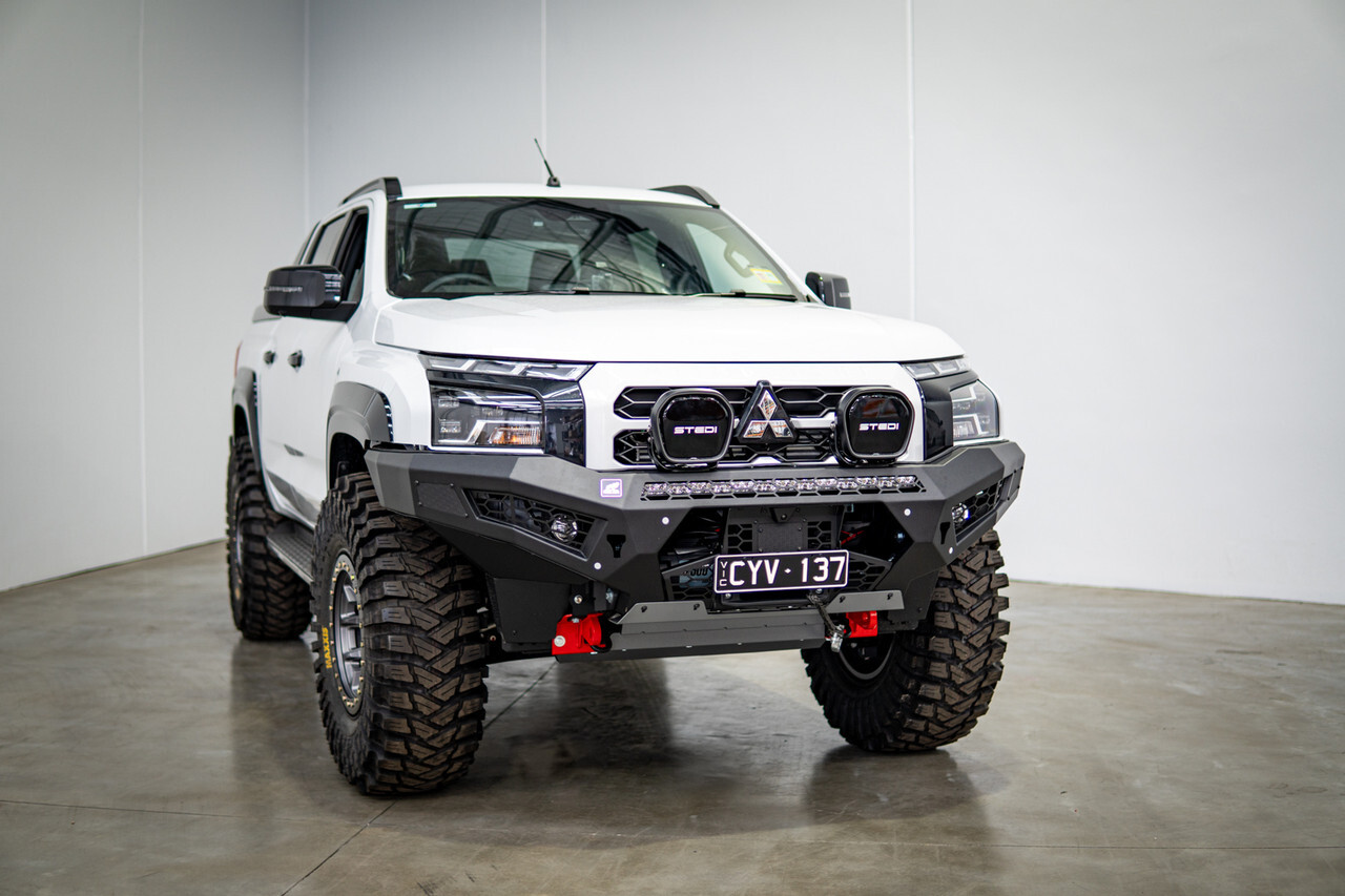 OFFROAD ANIMAL PREDATOR BULL BAR TO SUIT MITSUBISHI MV TRITON (2024-ON)