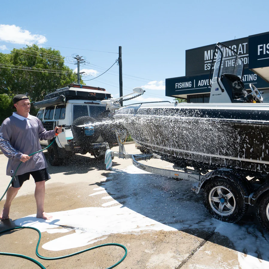 SALT SHIFT BOAT & PWC WASH KIT