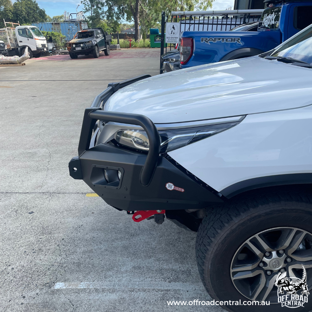 HAMER KING SERIES PLUS 3 LOOP BULL BAR TO SUIT TOYOTA FORTUNER (2020-ON)