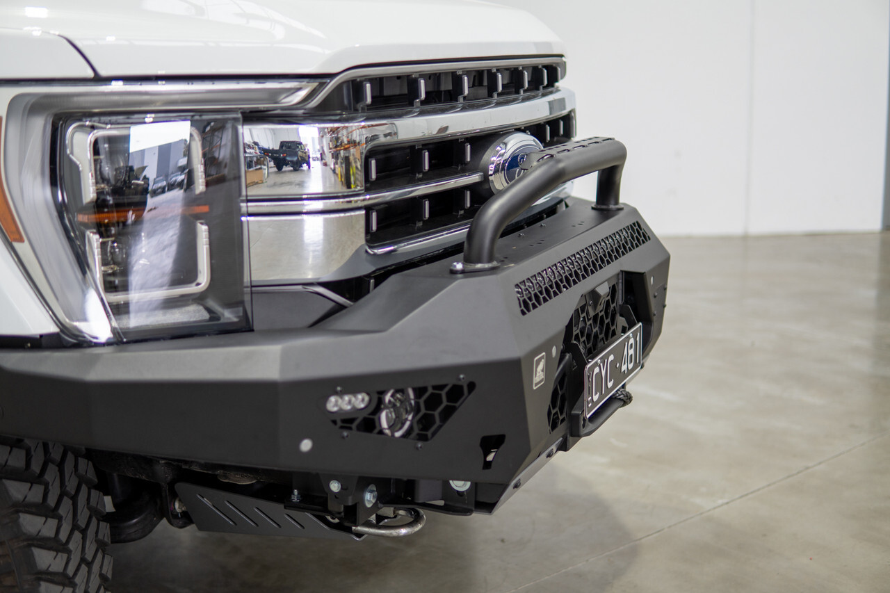 OFFROAD ANIMAL PREDATOR BULL BAR TO SUIT FORD F150 (2021-ON)