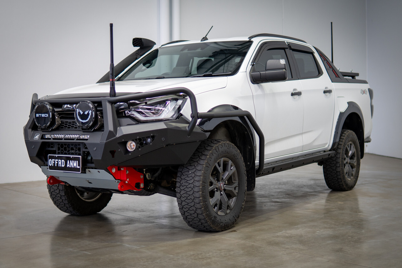 OFFROAD ANIMAL ROCK SLIDERS W/ BRUSH RAILS TO SUIT DUAL/EXTRA CAB ISUZU D-MAX (2021-ON)