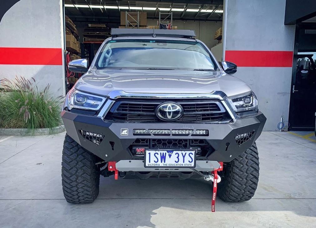 2021 toyota shop hilux bullbar