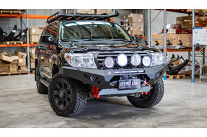 Offroad Animal Predator Bull Bar To Suit Toyota Land Cruiser 200 Series (2008-2014)